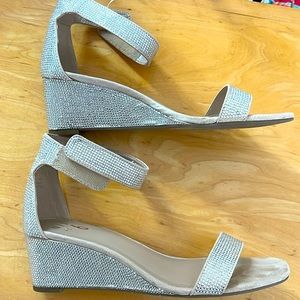 Beautiful silver rhinestone studded wedge sandals!
